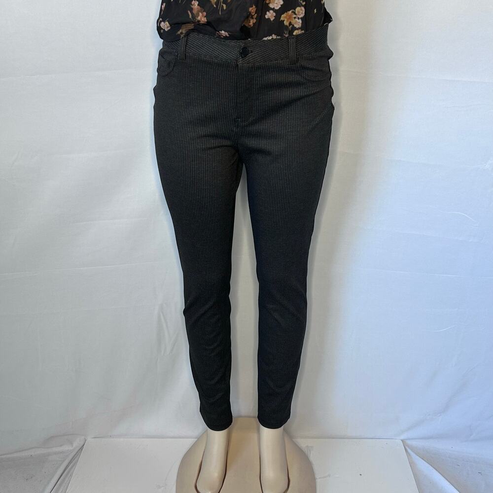 DKNY Jeans Women’s Black Checkered Slim Ankle Pants Size M minimalist staple